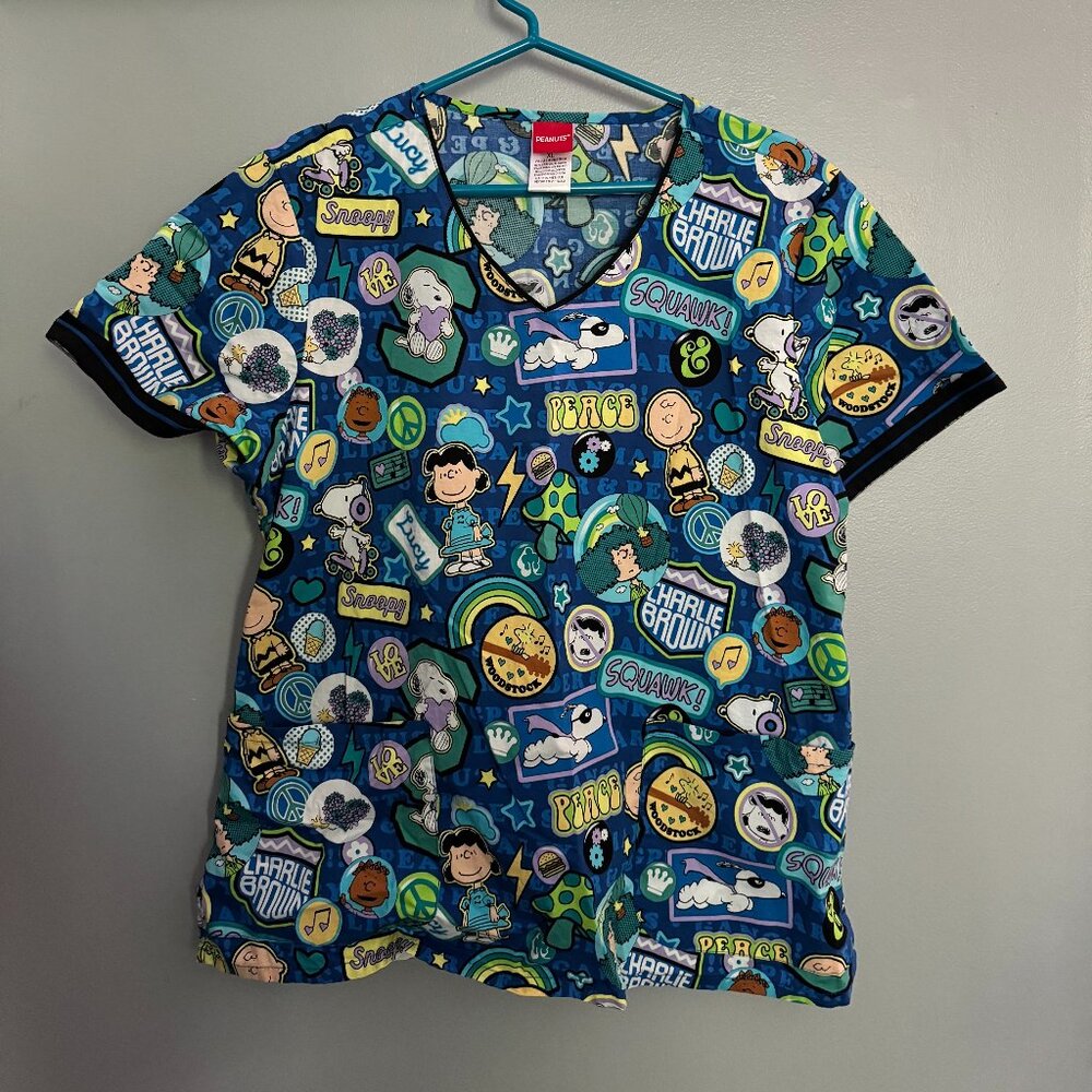 Peanuts Charlie Brown Linus Lucy Snoopy Scrub Top Blue XL